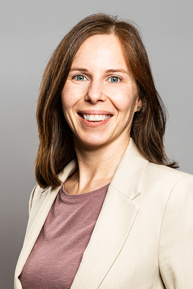 Kerstin Schultheiß Kerstin Schultheiß