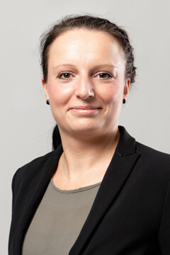Janine Brix Janine Brix